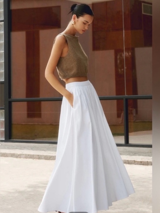 Commense Dresses & Skirts - Commense White Maxi Skirt with Flowing Silhouette